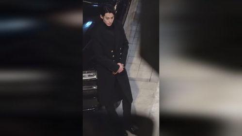 王鹤棣娱乐大爆料吃大瓜